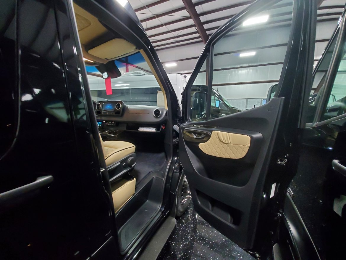 Sprinter for Sale in Houston, TX - Photo 18