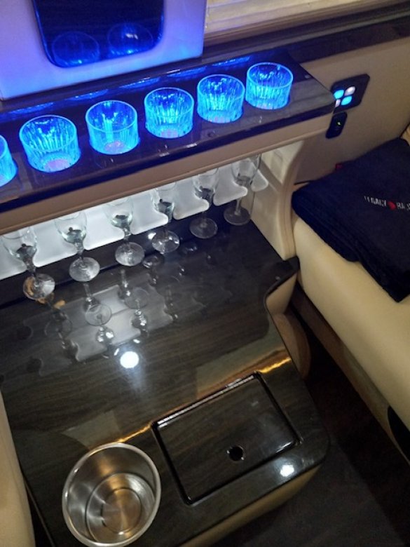 2019 Mercedes-Benz Sprinter Sprinter for Sale in Tampa, FL - Photo 3