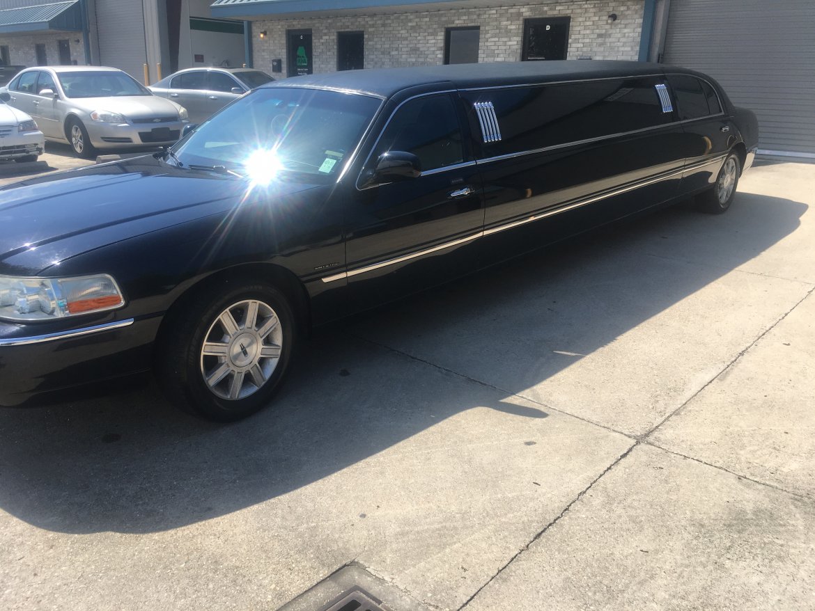 Photo of Limousine for sale: 2011 Lincoln Town Car 120" by Krystal