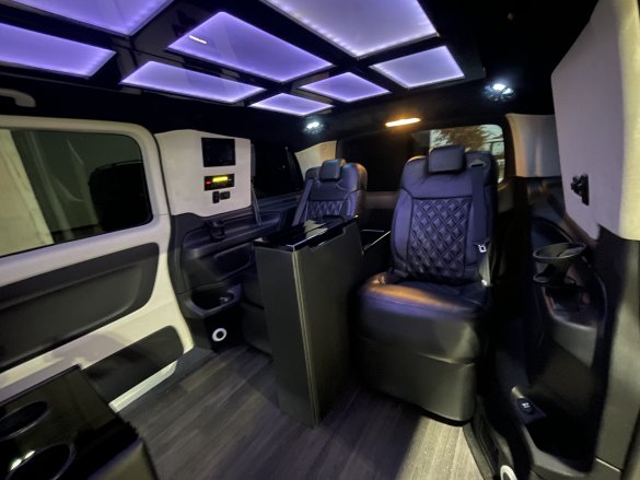 2019 Mercedes-Benz Metris 26" CEO Sprinter for Sale in Springfield, MO - Main Photo