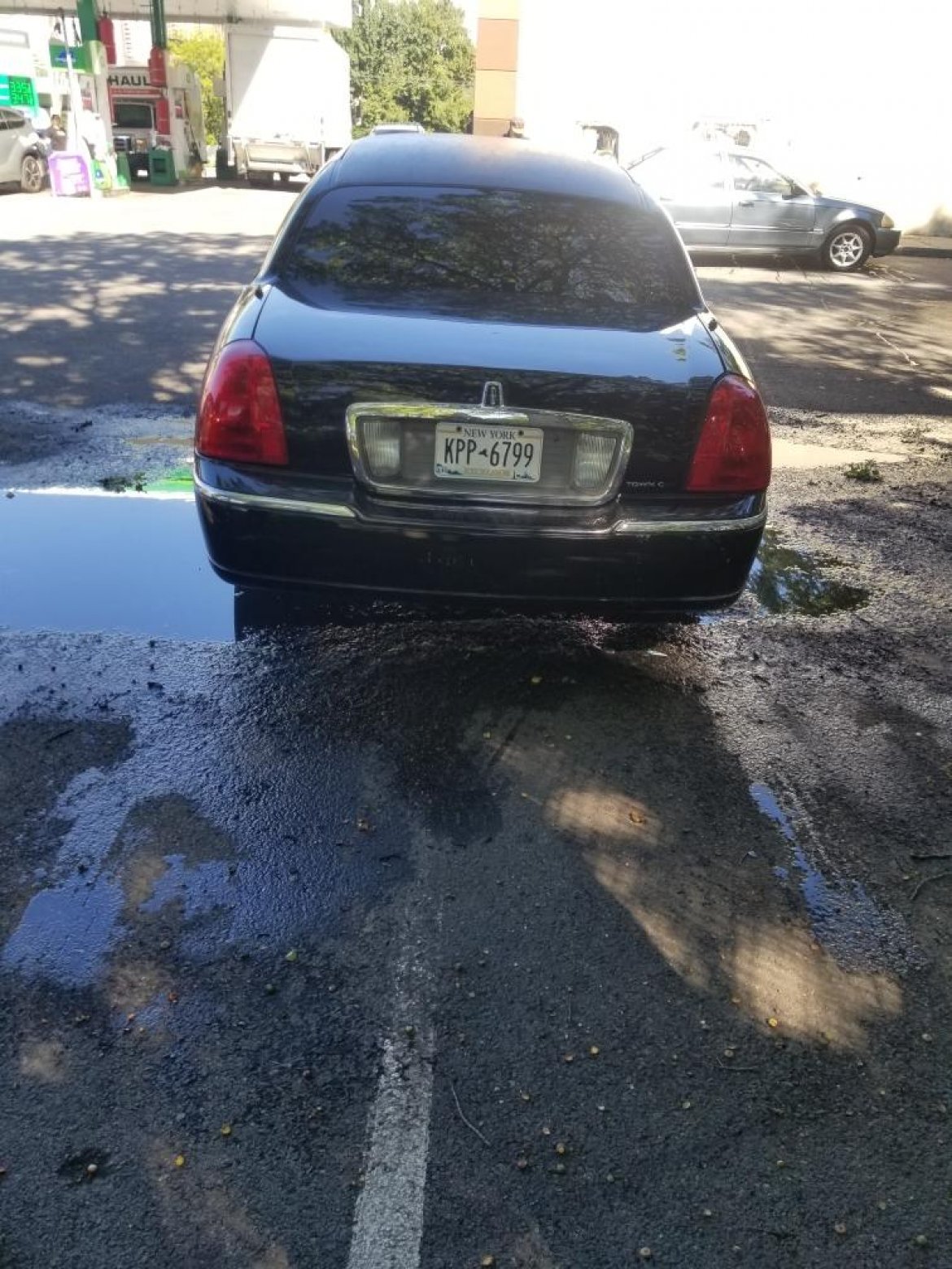 Limousine for Sale in Howard Beach, NY - Photo 14