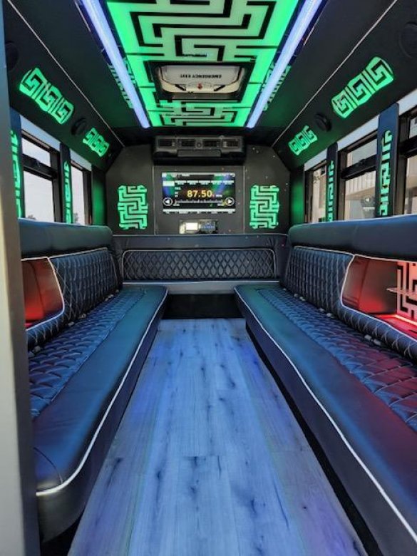 2016 Ford E450 Limo Bus for Sale in Fontana, CA - Main Photo