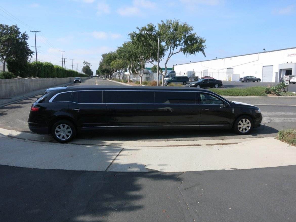 Limousine for Sale in Carson, CA - Photo 6