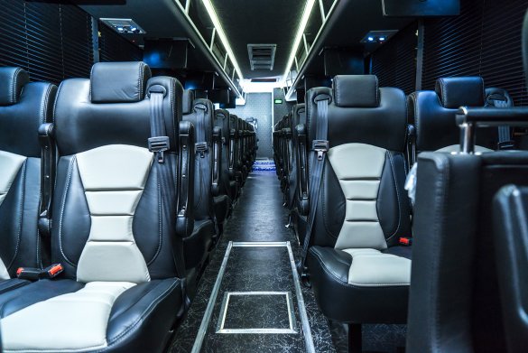 2022 Freightliner CT Coachworks Motor Coach Motorcoach for Sale in Anaheim, CA - Photo 2