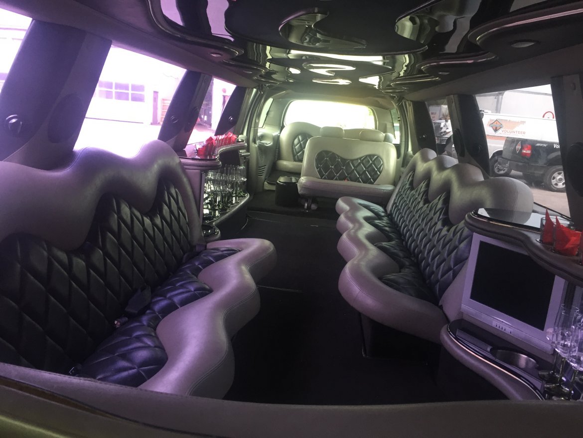 Photo of Limousine for sale: 2004 Ford Excursion 180" by Springfield Coach