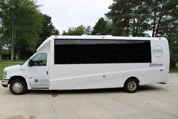 2019 Ford Grech Motors Limo Bus for Sale in North Royalton, OH - Photo 3