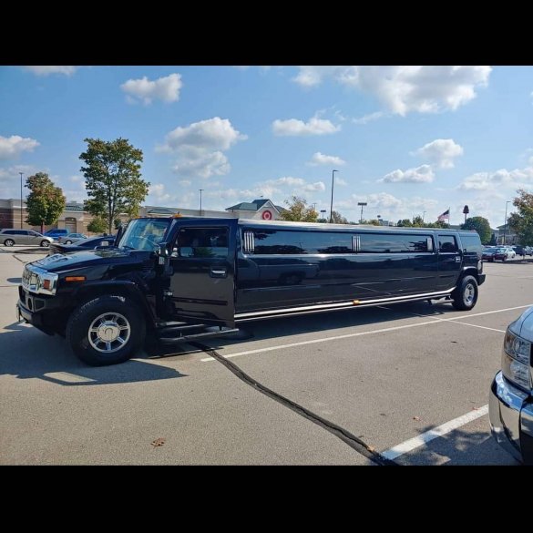 2007 Hummer 200 Limousine for Sale in Berea, KY - Main Photo
