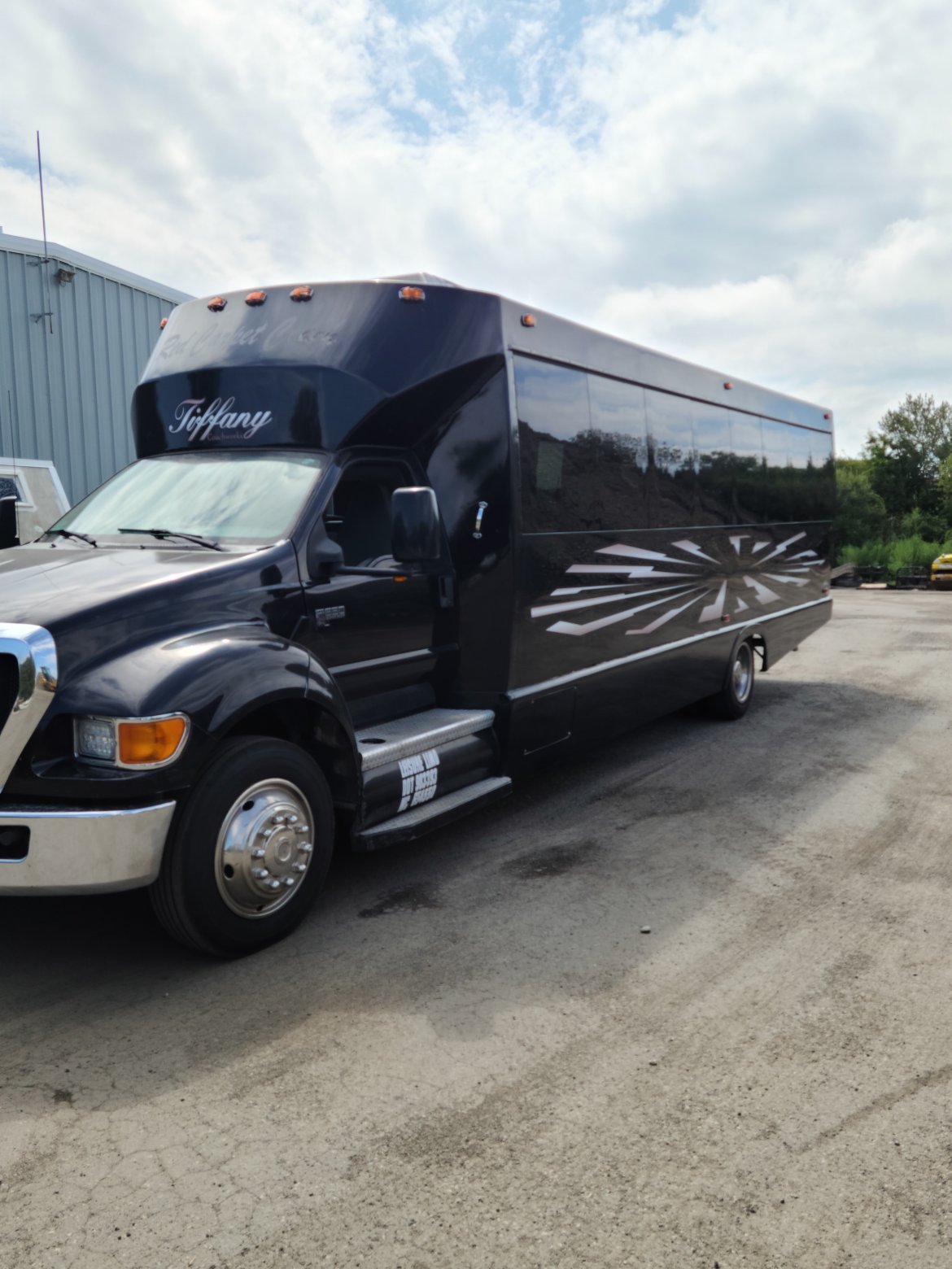 Limo Bus for sale: 2008 Ford F650 43&quot; by Tiffany