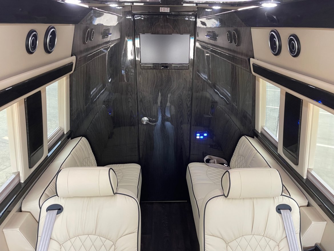Sprinter for Sale in Katy, TX - Photo 16