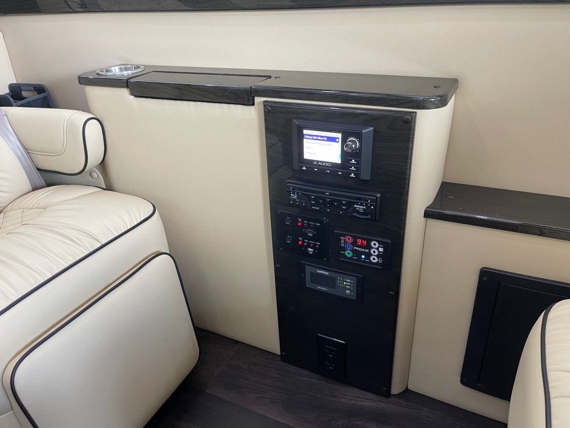 Sprinter for Sale in Katy, TX - Photo 18