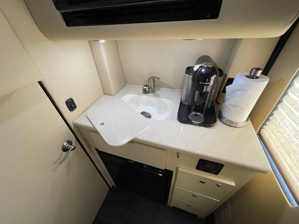 Sprinter for Sale in Katy, TX - Photo 26