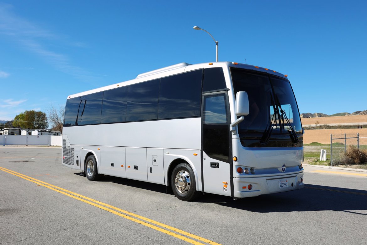 Limo Bus for Sale in Santa Clarita, AL - Photo 2