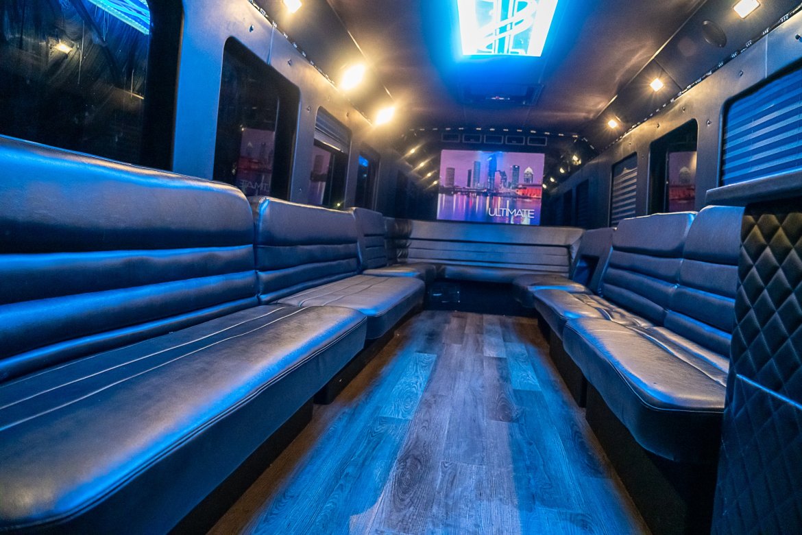 Limo Bus for Sale in Tampa, FL - Photo 2