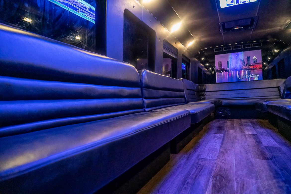 Limo Bus for Sale in Tampa, FL - Photo 11