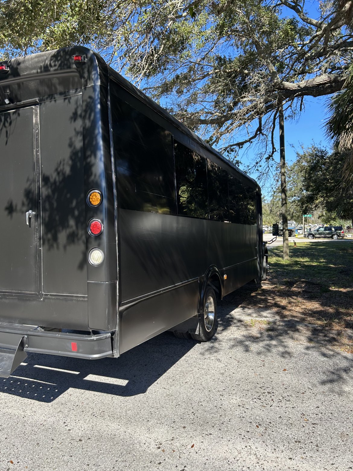 Limo Bus for Sale in Tampa, FL - Photo 19
