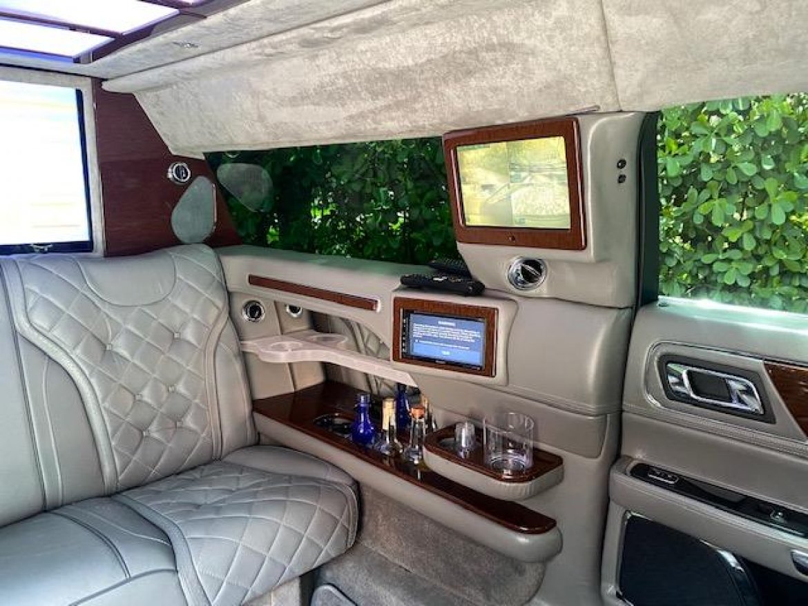 Limousine for Sale in Ontario, CA - Photo 10
