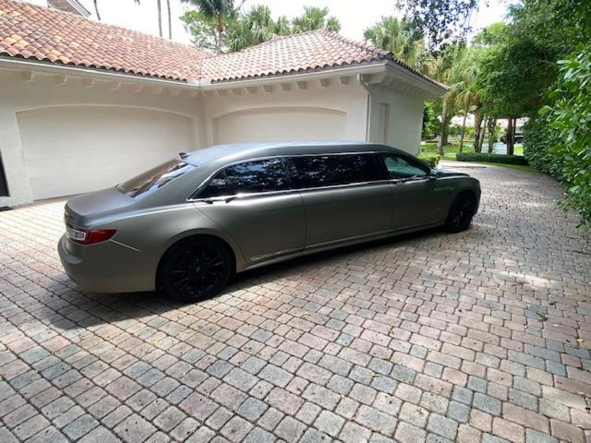 Limousine for Sale in Ontario, CA - Photo 3