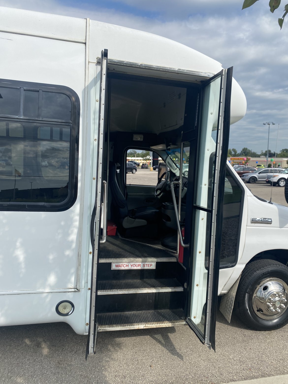 Shuttle Bus for Sale in Cedar Rapids, IA - Photo 4