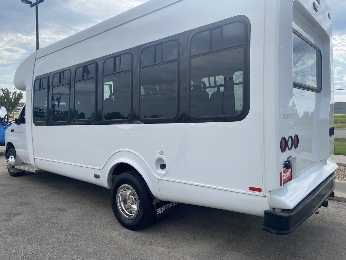 Shuttle Bus for Sale in Cedar Rapids, IA - Photo 10