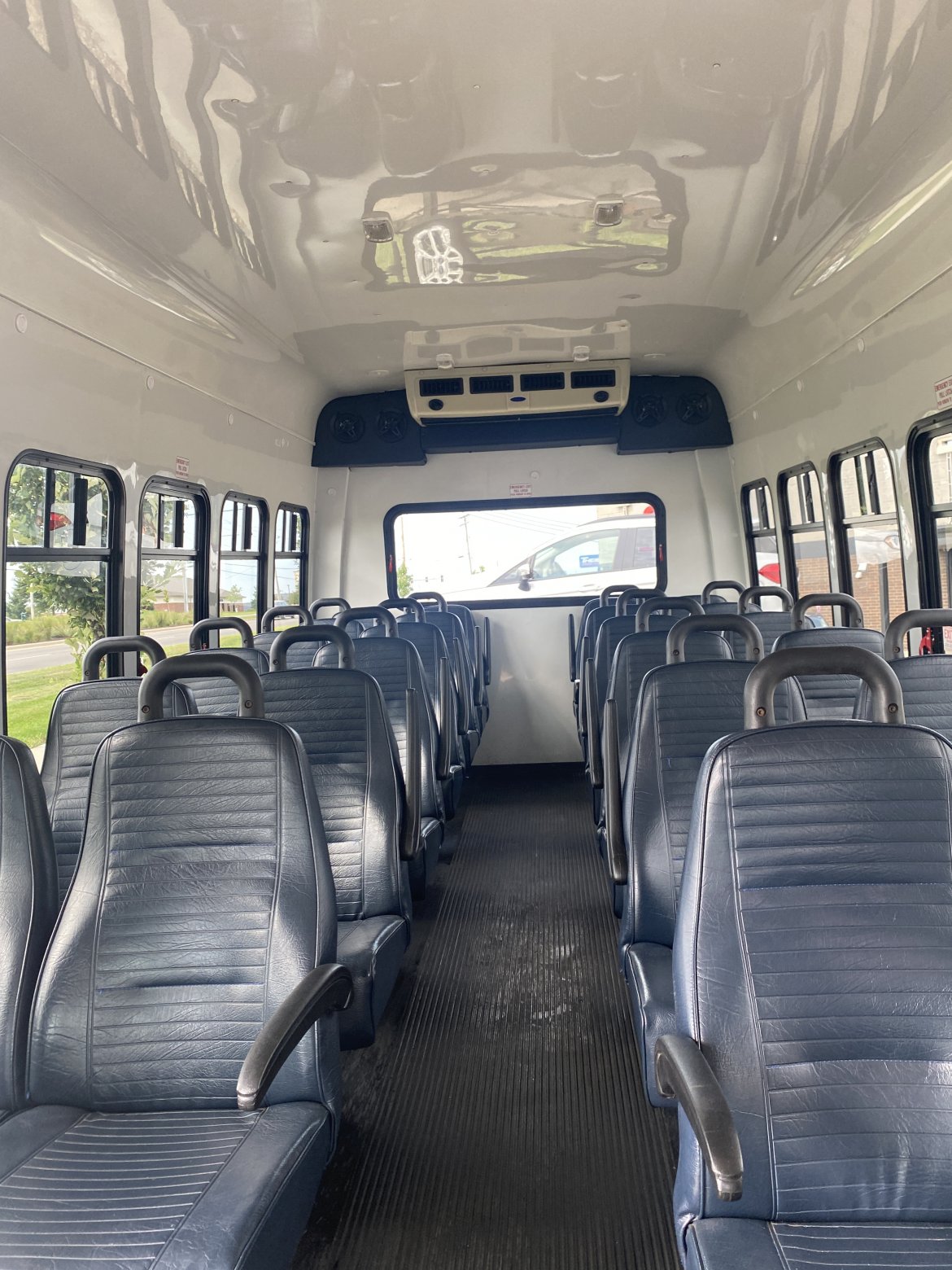 Shuttle Bus for Sale in Cedar Rapids, IA - Photo 16