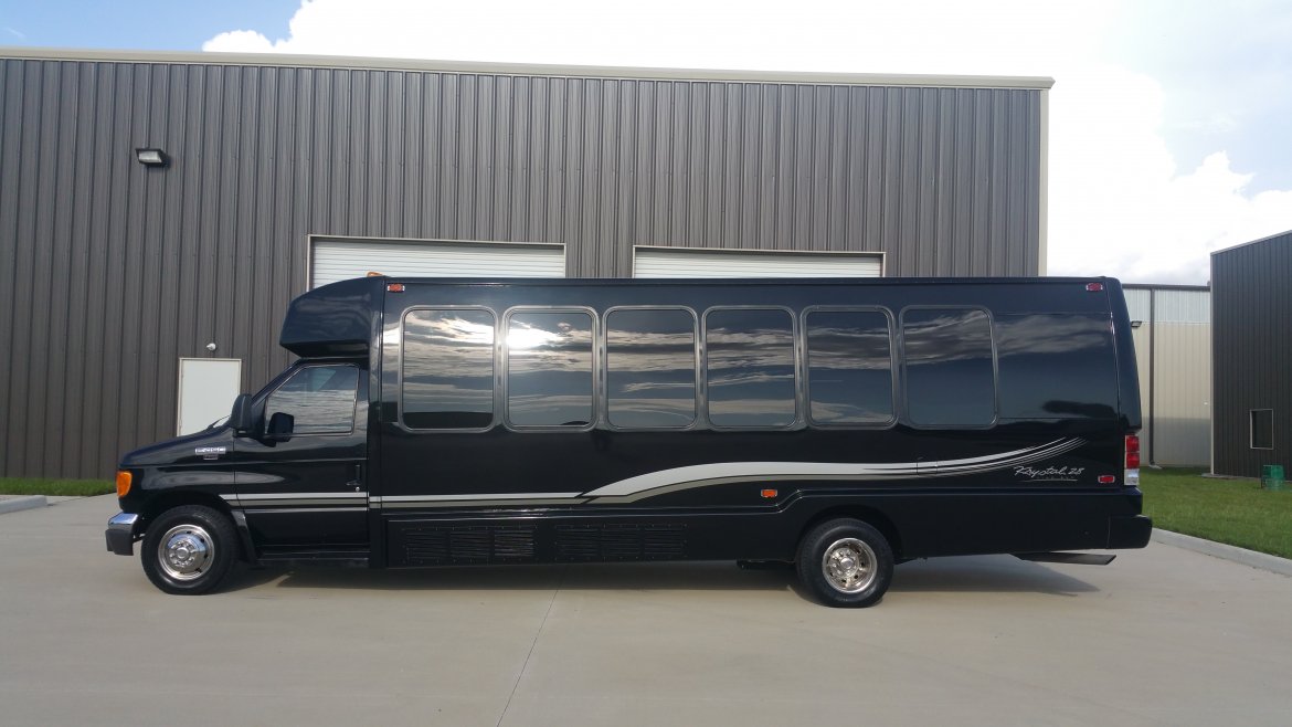 Photo of Limo Bus for sale: 2006 Ford E 450 by Krystal