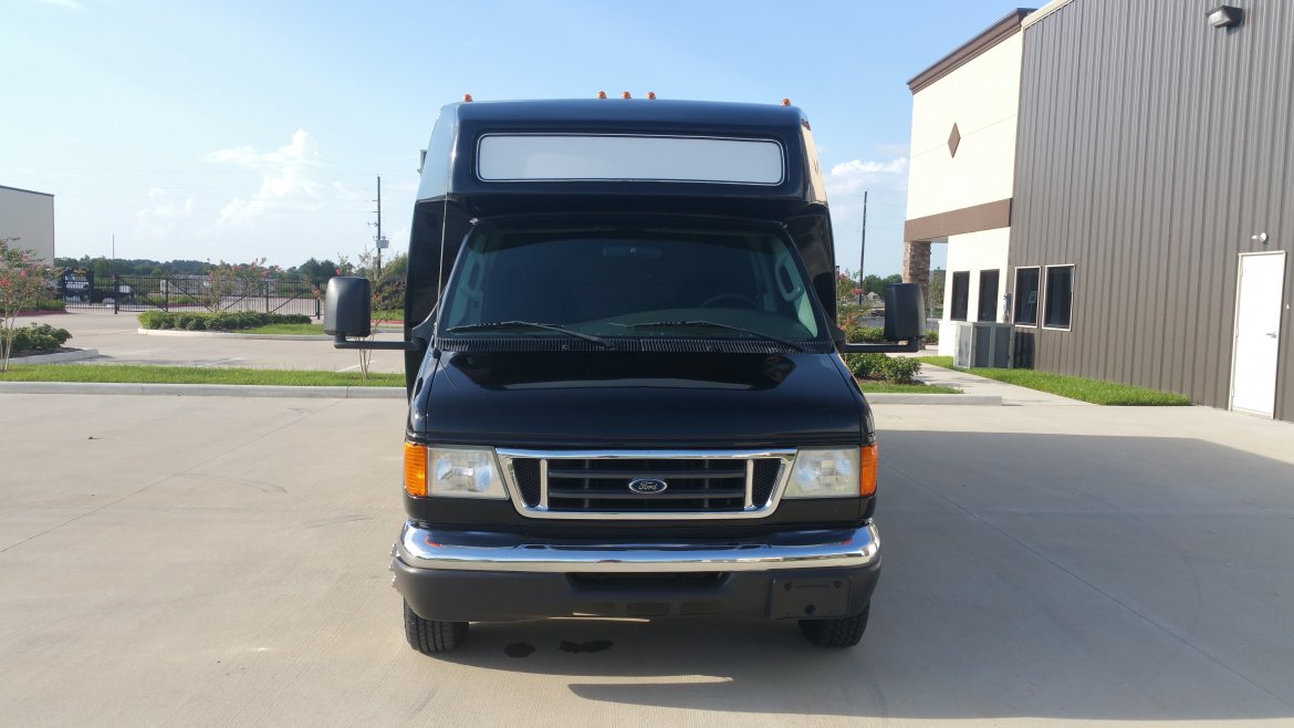 Photo of Limo Bus for sale: 2006 Ford E 450 by Krystal