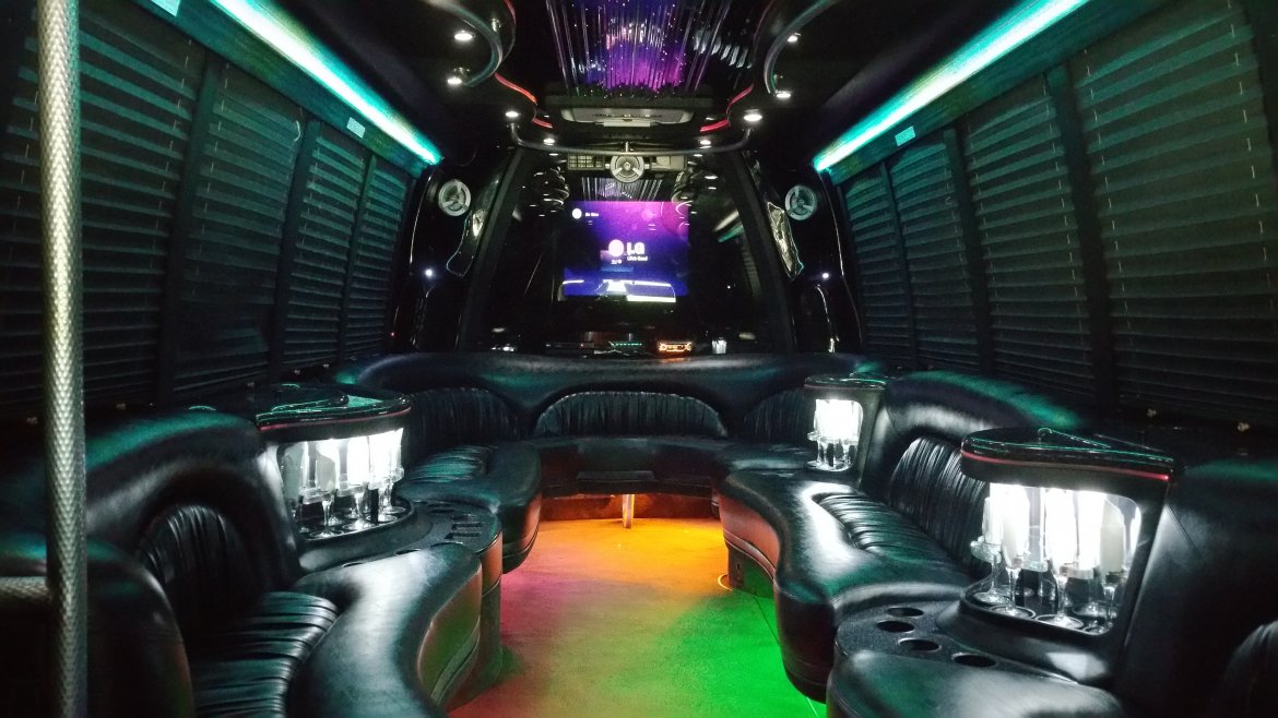 Photo of Limo Bus for sale: 2006 Ford E 450 by Krystal
