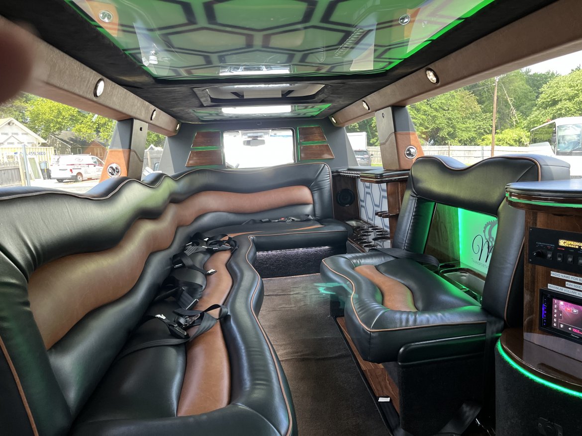 SUV Stretch for Sale in Pasadena, MD - Photo 8