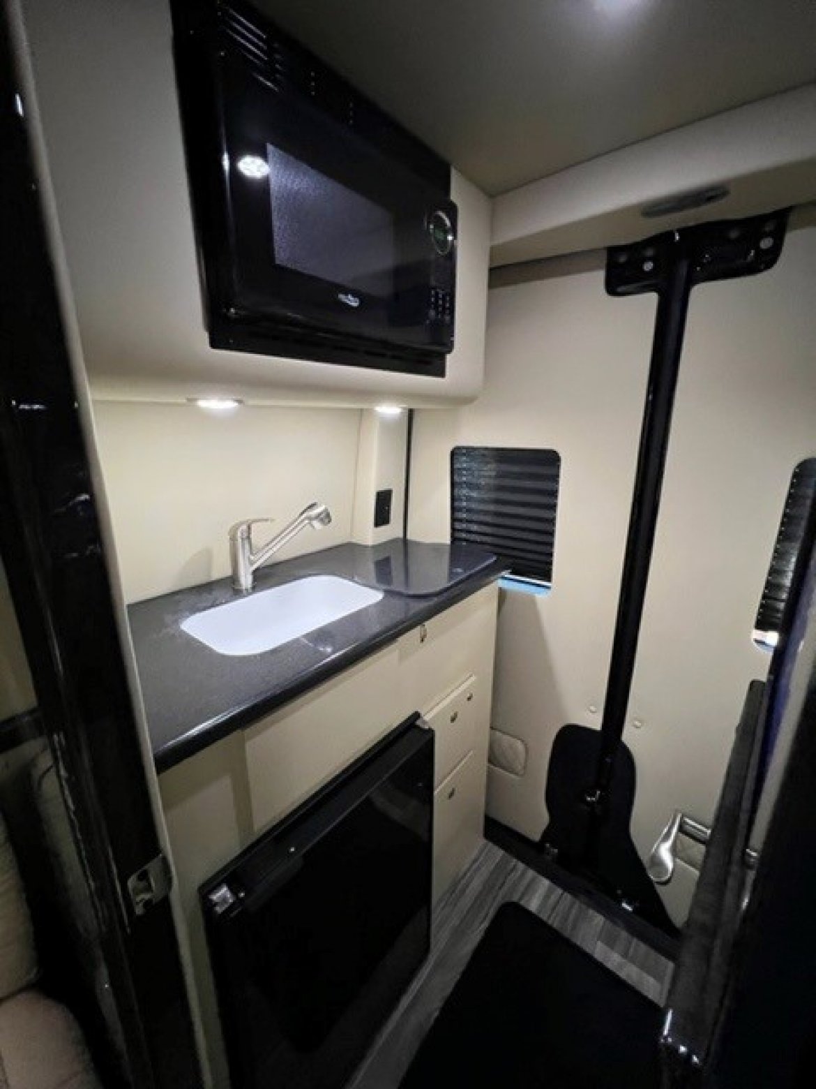 Sprinter for Sale in Rancho Santa Fe, CA - Photo 20