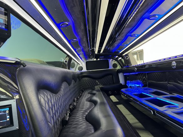 2014 Chrysler 300 180’ Limousine for Sale in Anaheim, CA - Main Photo