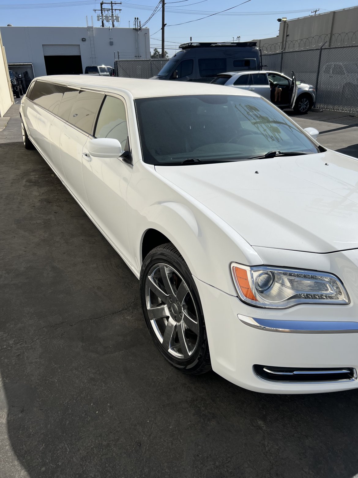 Limousine for Sale in Anaheim, CA - Photo 14