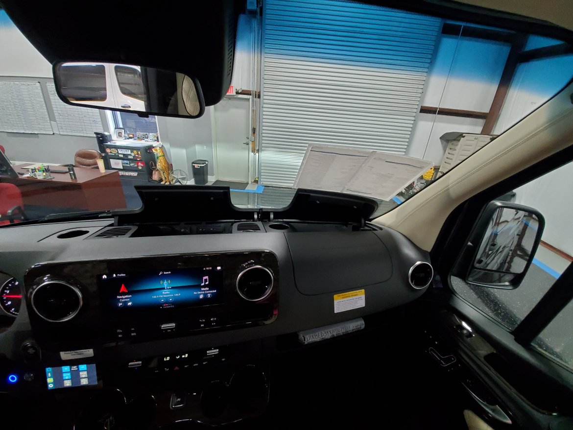 Sprinter for Sale in Houston, TX - Photo 17