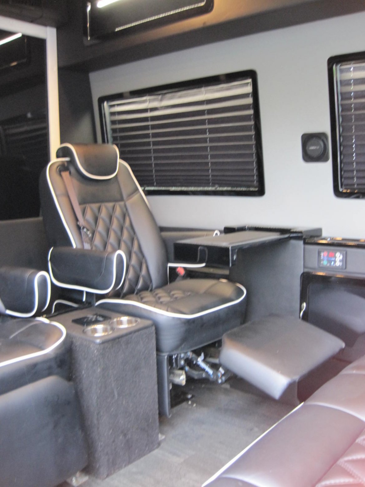 Sprinter for Sale in Ozark, MO - Photo 23