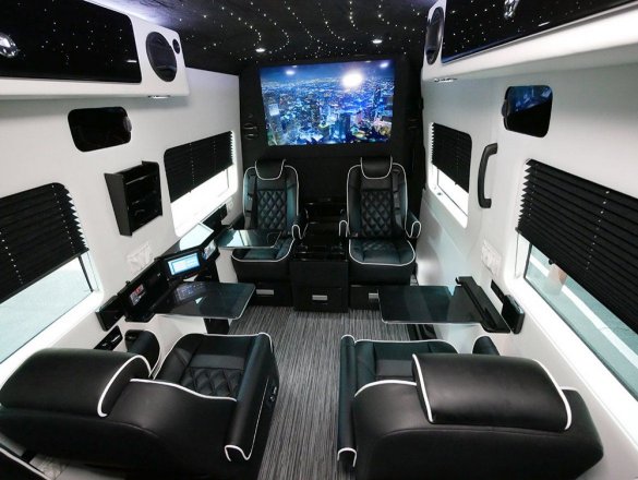 2021 Mercedes-Benz Supreme Sprinter Sprinter for Sale in Whitestone, NY - Main Photo