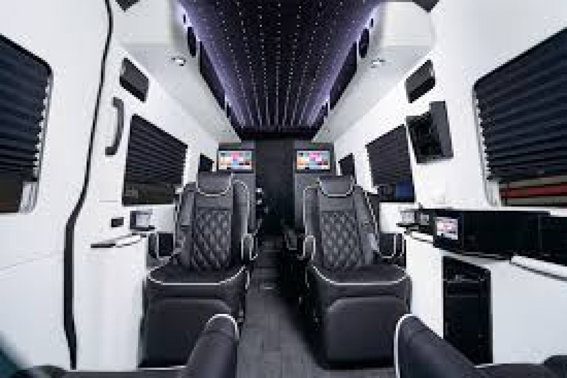 Sprinter for Sale in Whitestone, NY - Photo 4