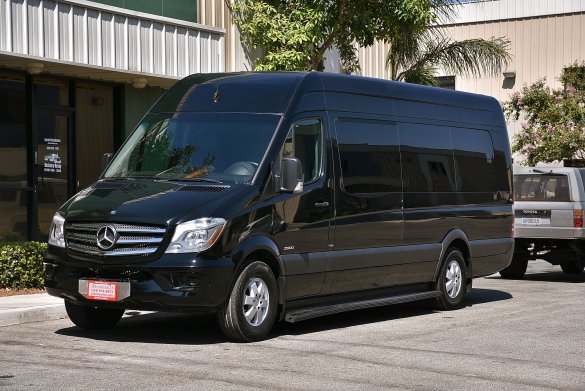 2014 Mercedes-Benz 2500 Sprinter for Sale in Fontana, CA - Main Photo