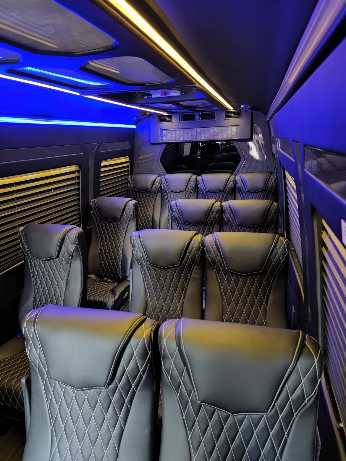 Executive Shuttle for Sale in Erie, PA - Photo 4