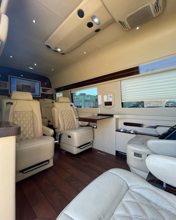 2015 Mercedes-Benz 2500 Sprinter Sprinter for Sale in Cherryhill, NJ - Photo 3
