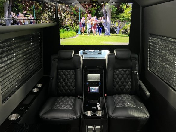 2022 Mercedes-Benz Sprinter 3500 Extended Executive Shuttle for Sale in Anaheim, CA - Photo 2