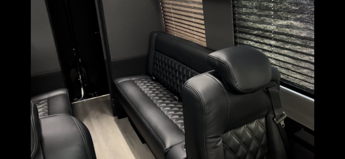 Executive Shuttle for Sale in Anaheim, CA - Photo 9