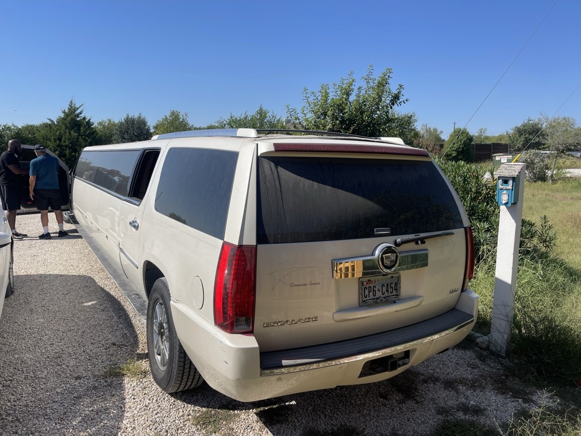 SUV Stretch for sale: 2008 Chevrolet suburbulade 200&quot; by excutive coach builders
