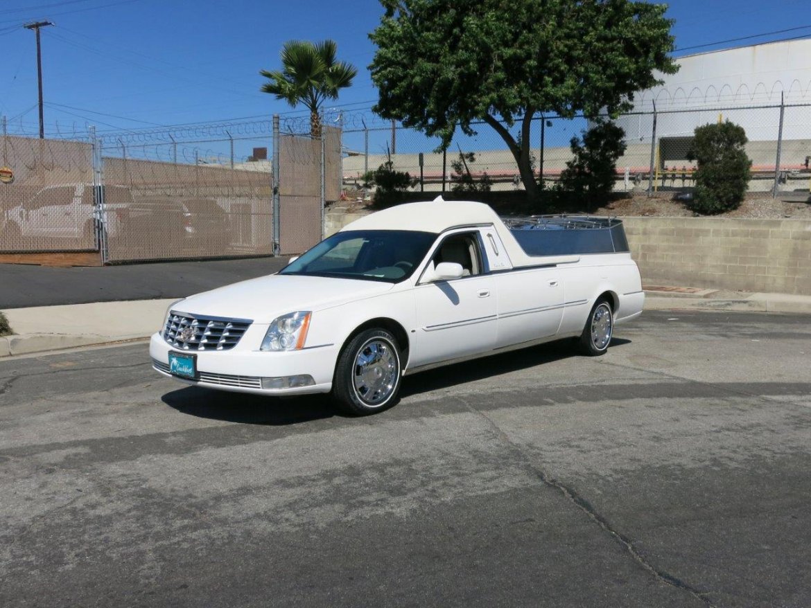 Funeral for sale: 2010 Cadillac DTS Coupe de Fleur by Eagle Coach