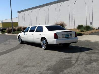 2004 Federal Coach Cadillac Deville 6-Door Limousine