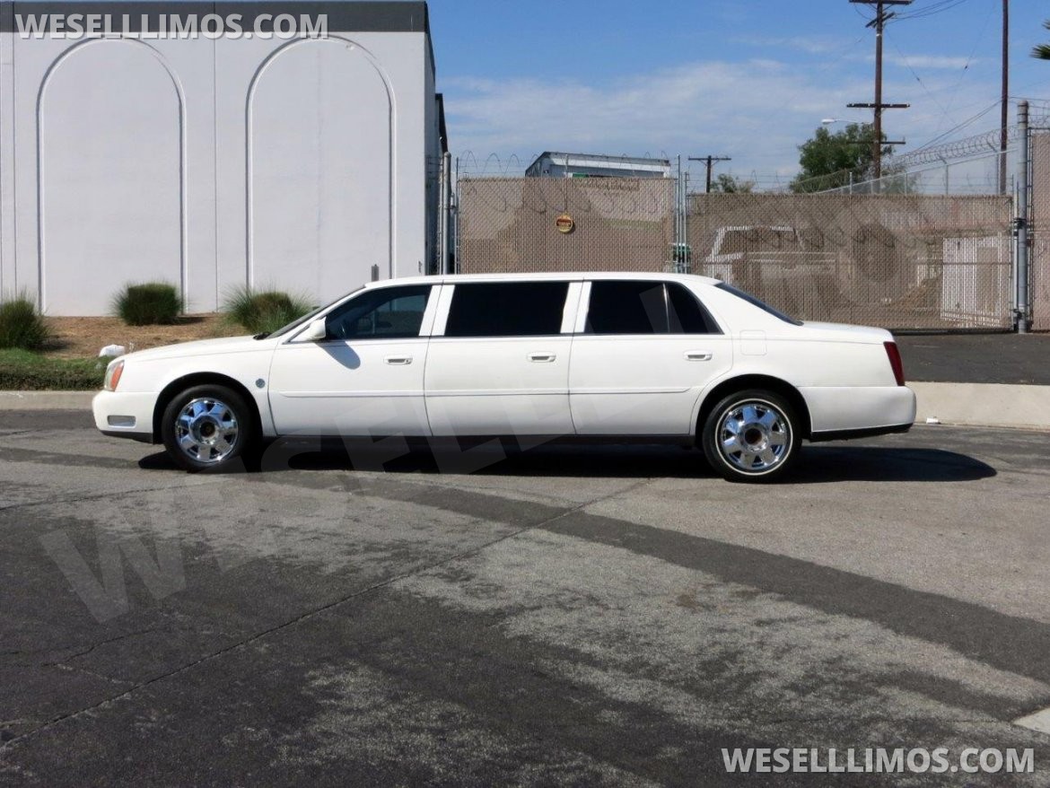 Photo of Limousine for sale: 2004 Cadillac Deville 6-Door by Federal Coach