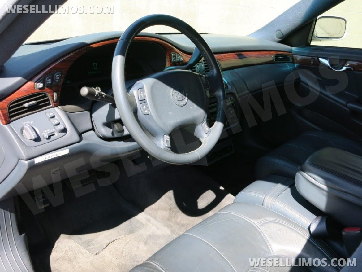 Photo of Limousine for sale: 2004 Cadillac Deville 6-Door by Federal Coach