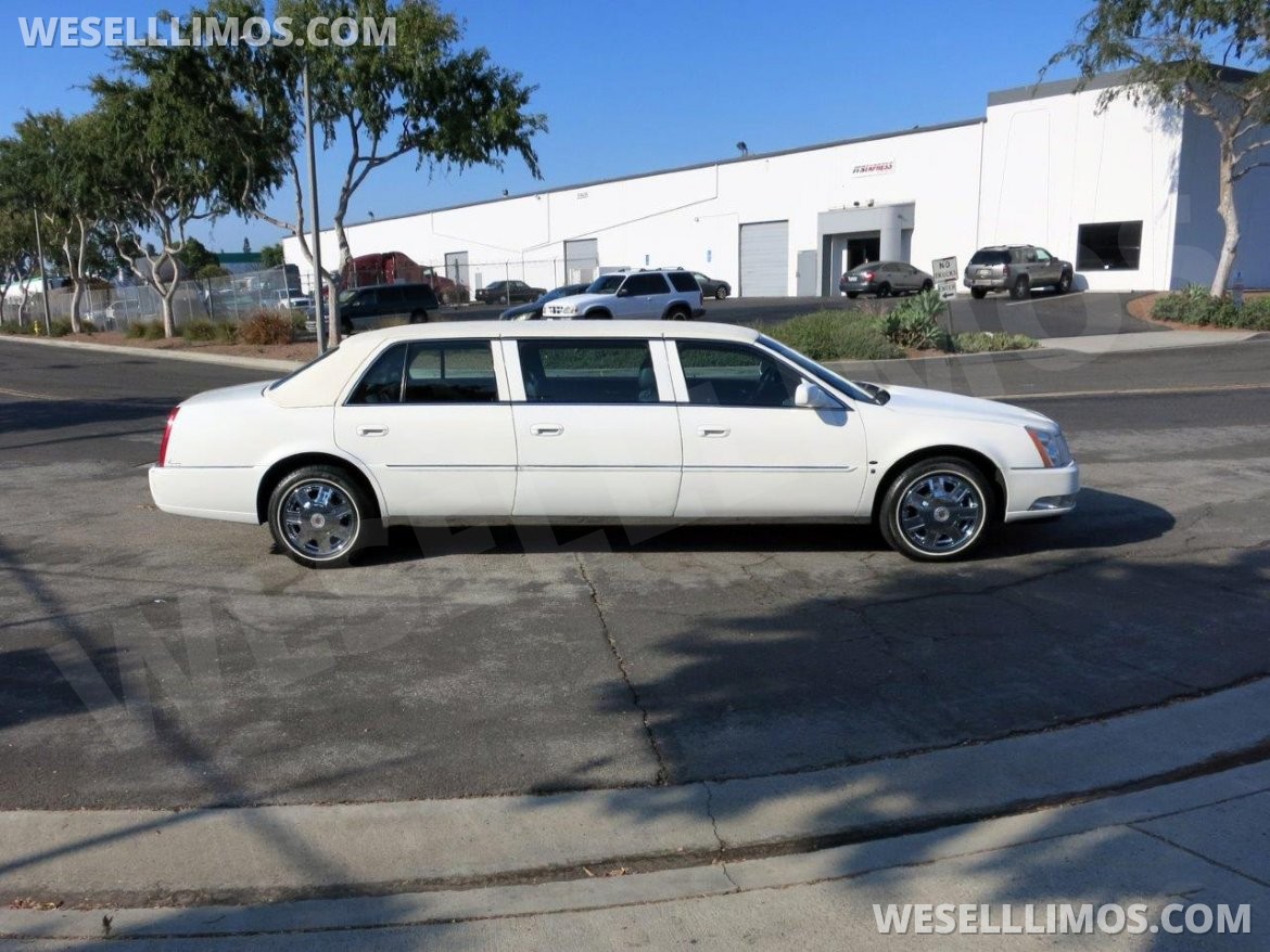 Photo of Limousine for sale: 2007 Cadillac DTS 6-Door by Eagle Coach