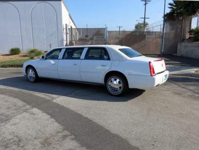 2007 Eagle Coach Cadillac DTS 6-Door Limousine