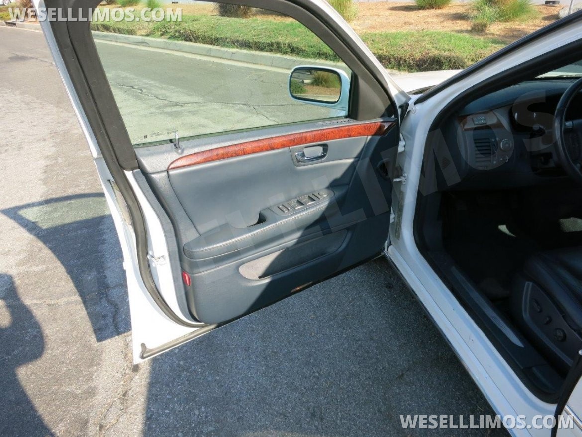 Photo of Limousine for sale: 2007 Cadillac DTS 6-Door by Eagle Coach