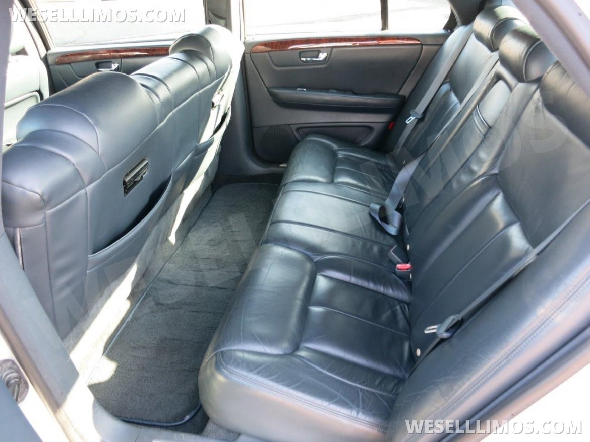 Photo of Limousine for sale: 2007 Cadillac DTS 6-Door by Eagle Coach