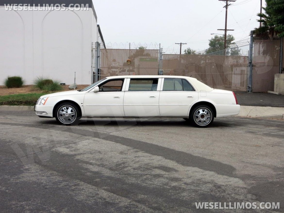 Used 2007 Cadillac DTS 6Door for sale in CARSON, CA WS15649 We